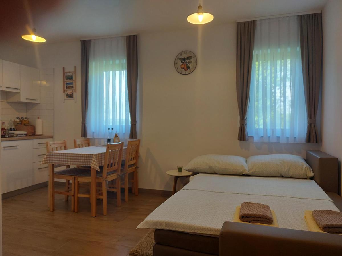 Holiday Home, Apartman Obajdin سلوني المظهر الخارجي الصورة