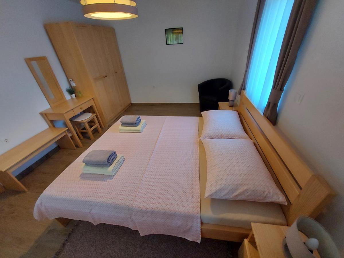 Holiday Home, Apartman Obajdin سلوني المظهر الخارجي الصورة