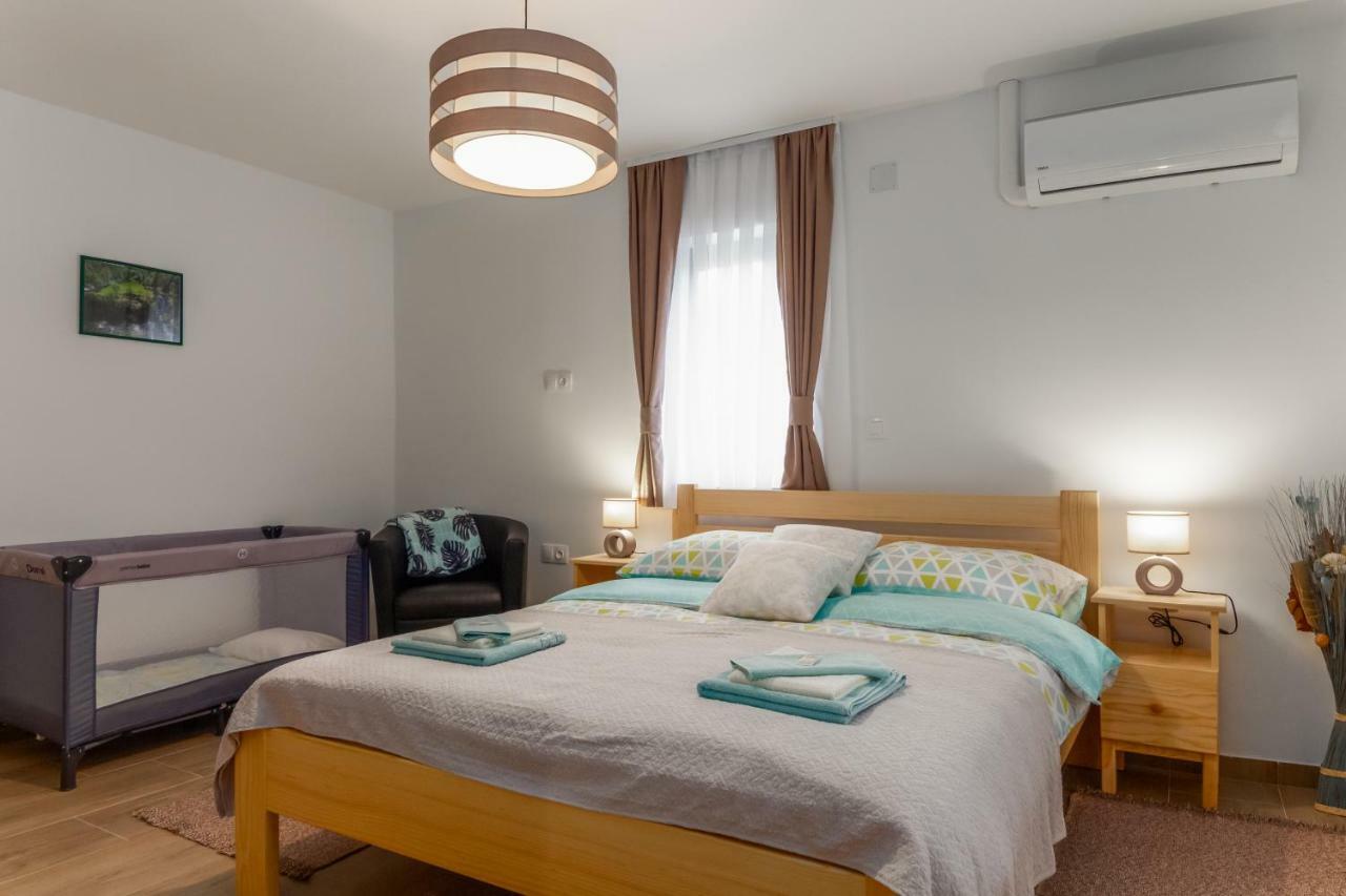 Holiday Home, Apartman Obajdin سلوني المظهر الخارجي الصورة