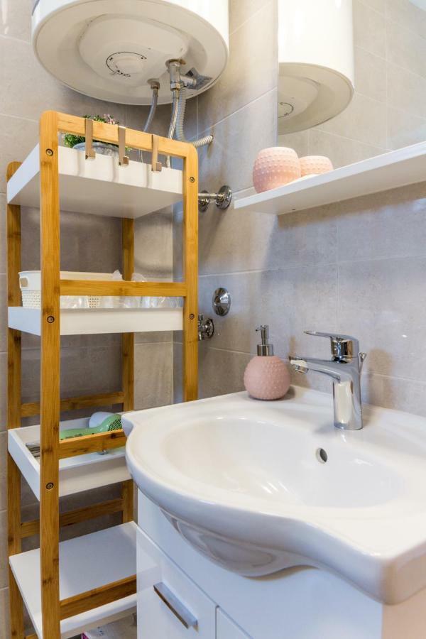 Holiday Home, Apartman Obajdin سلوني المظهر الخارجي الصورة