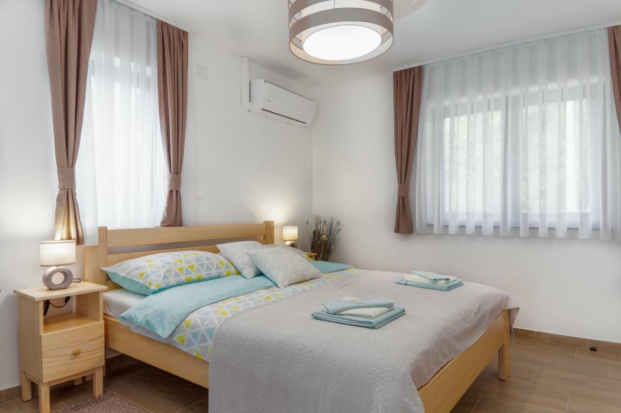 Holiday Home, Apartman Obajdin سلوني المظهر الخارجي الصورة