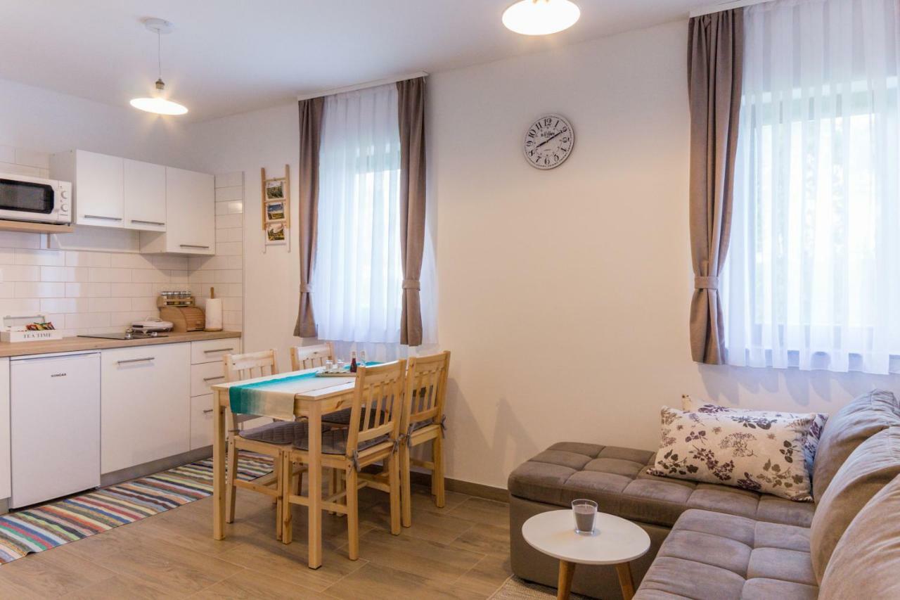 Holiday Home, Apartman Obajdin سلوني المظهر الخارجي الصورة