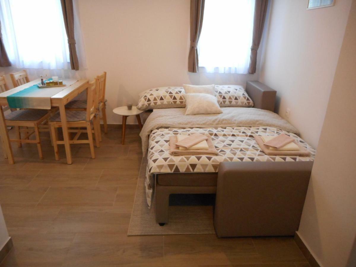 Holiday Home, Apartman Obajdin سلوني المظهر الخارجي الصورة